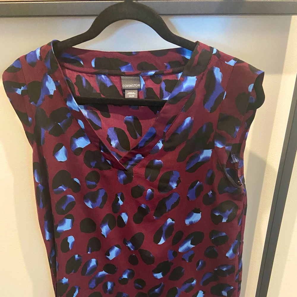 Covington sleeveless blouse